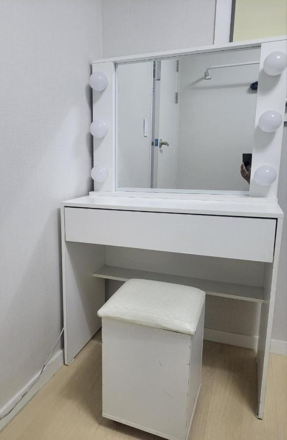 Newly Renovated 2 Bedroom Apartment #7 Seoel Buitenkant foto